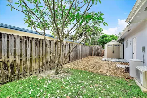 5510 SW 6th Street Plantation FL 33317