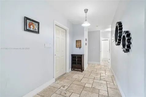 5510 SW 6th Street Plantation FL 33317