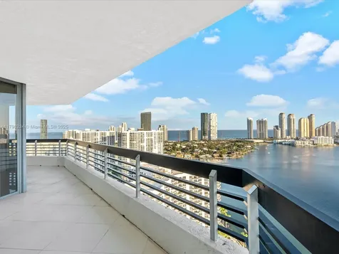 3530 Mystic Pointe Drive Aventura FL 33180