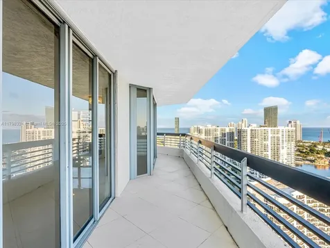 3530 Mystic Pointe Drive Aventura FL 33180