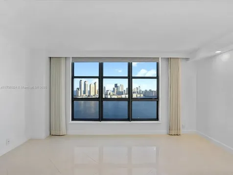 3530 Mystic Pointe Drive Aventura FL 33180