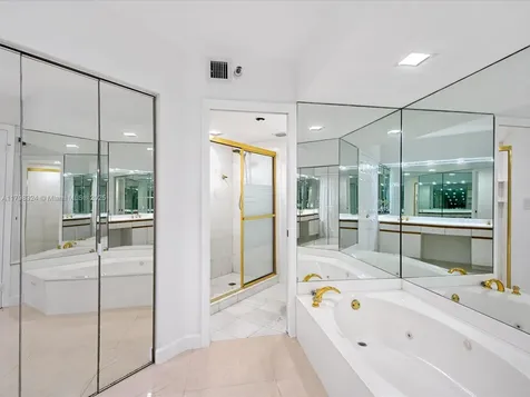 3530 Mystic Pointe Drive Aventura FL 33180
