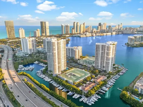3530 Mystic Pointe Drive Aventura FL 33180