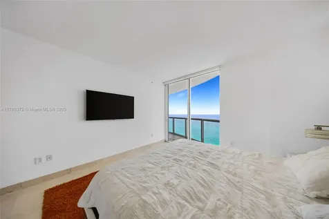6365 Collins Avenue Miami Beach FL 33141