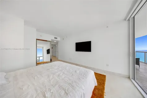 6365 Collins Avenue Miami Beach FL 33141