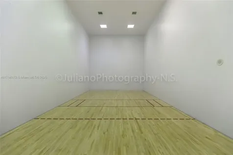 6365 Collins Avenue Miami Beach FL 33141