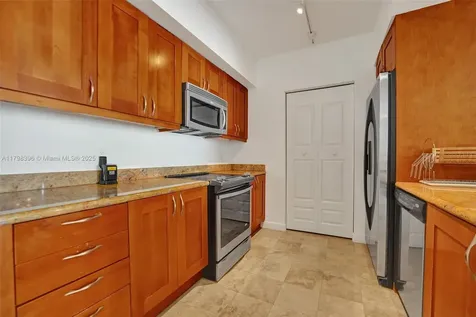 1745 E Hallandale Beach Boulevard Hallandale Beach FL 33009