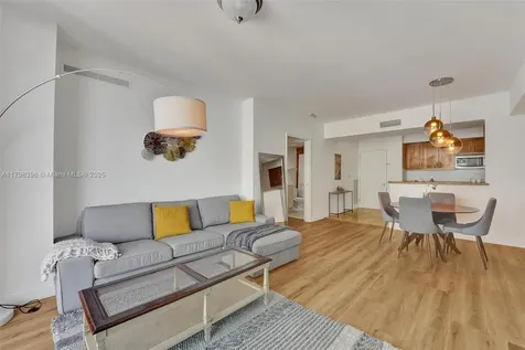 1745 E Hallandale Beach Boulevard Hallandale Beach FL 33009