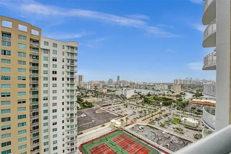 1745 E Hallandale Beach Boulevard Hallandale Beach FL 33009