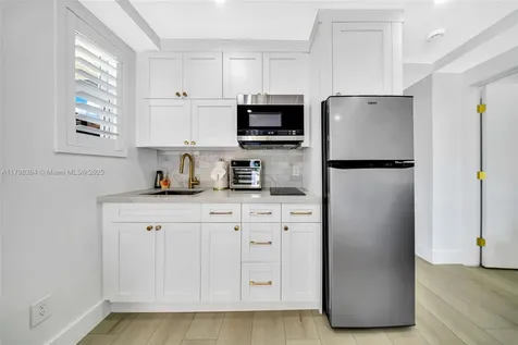 129 Nautilus Drive Islamorada FL 33036