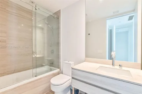 18975 Collins Avenue Sunny Isles Beach FL 33160