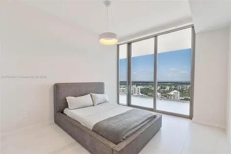 18975 Collins Avenue Sunny Isles Beach FL 33160