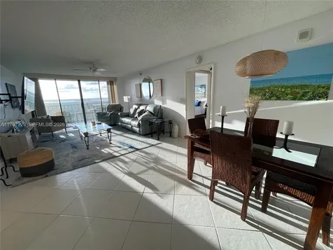 5047 N Highway A1a Hutchinson Island FL 34949