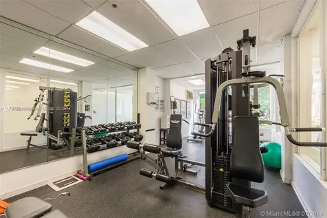 255 W 24th Street Miami Beach FL 33140