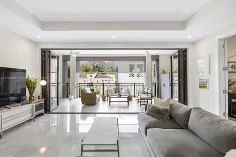 718 Valencia Avenue Coral Gables FL 33134