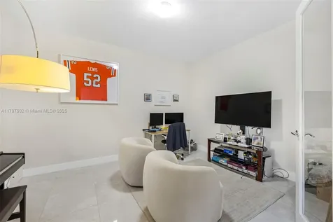 718 Valencia Avenue Coral Gables FL 33134
