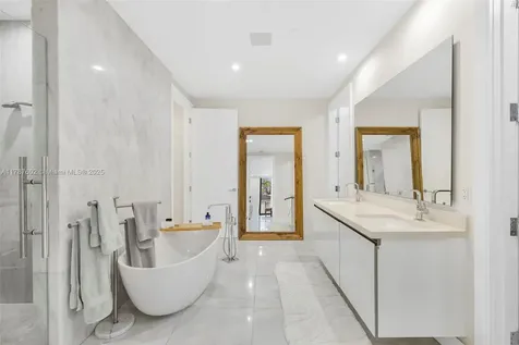718 Valencia Avenue Coral Gables FL 33134
