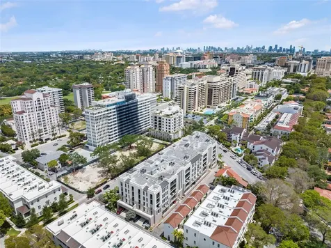 718 Valencia Avenue Coral Gables FL 33134