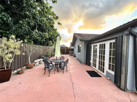 14202 SW 53rd Street Miami FL 33175