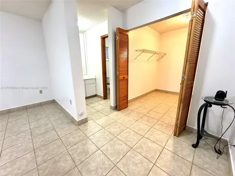 14202 SW 53rd Street Miami FL 33175