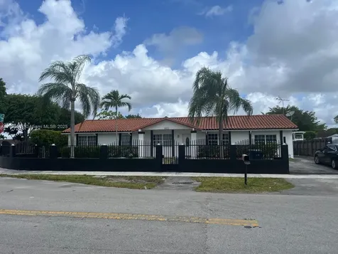 15171 SW 70th Street Miami FL 33193