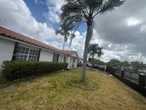 15171 SW 70th Street Miami FL 33193