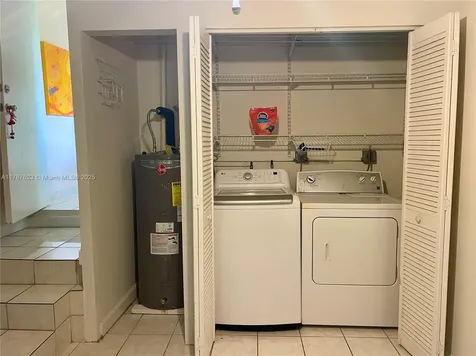 5965 SW 64th Place South Miami FL 33143