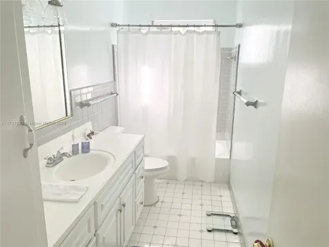 5965 SW 64th Place South Miami FL 33143