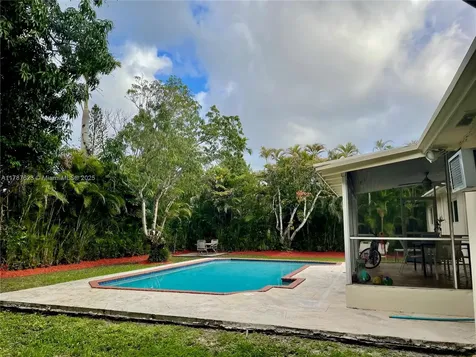 5965 SW 64th Place South Miami FL 33143