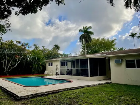 5965 SW 64th Place South Miami FL 33143