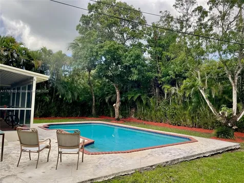 5965 SW 64th Place South Miami FL 33143