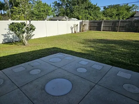 1057 SW Bellevue Avenue Port St. Lucie FL 34953