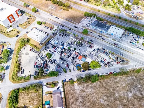 22825 S Dixie Highway Miami FL 33170