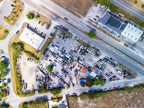 22825 S Dixie Highway Miami FL 33170