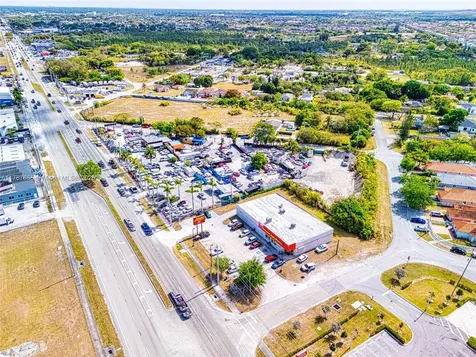 22825 S Dixie Highway Miami FL 33170