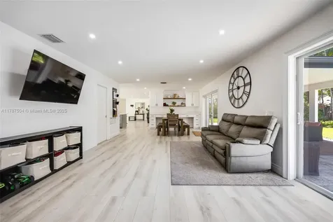 10840 SW 134 Terrace Miami FL 33176