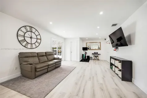 10840 SW 134 Terrace Miami FL 33176