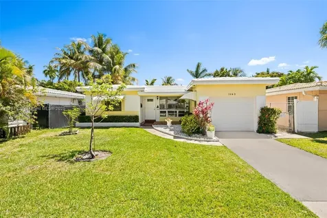 1042 Lincoln Street Hollywood FL 33019