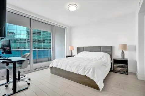 200 Biscayne Boulevard Way Miami FL 33131