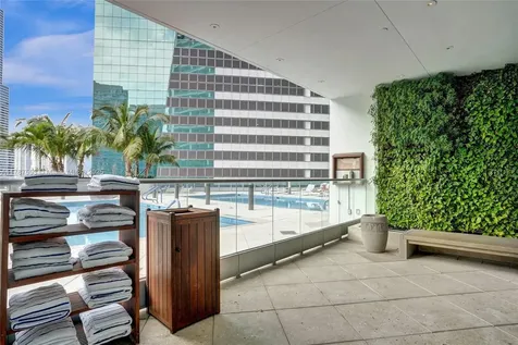 200 Biscayne Boulevard Way Miami FL 33131