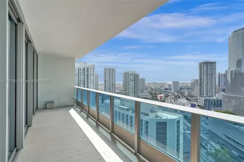 200 Biscayne Boulevard Way Miami FL 33131