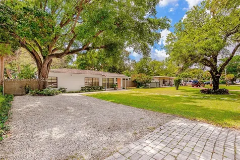 430 NE 132nd Terrace North Miami FL 33161