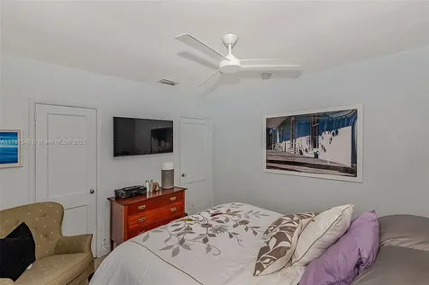 430 NE 132nd Terrace North Miami FL 33161