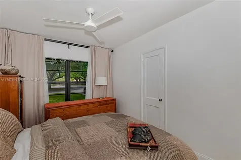 430 NE 132nd Terrace North Miami FL 33161