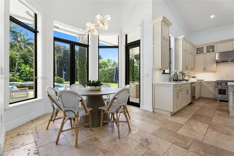 10120 SW 72nd Avenue Pinecrest FL 33156