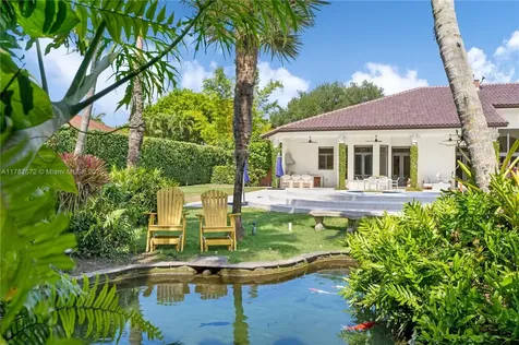 10120 SW 72nd Avenue Pinecrest FL 33156