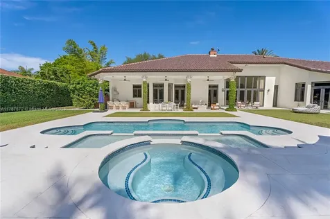10120 SW 72nd Avenue Pinecrest FL 33156