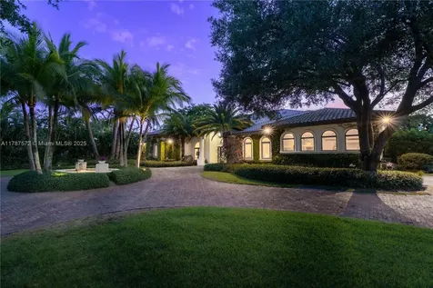 10120 SW 72nd Avenue Pinecrest FL 33156