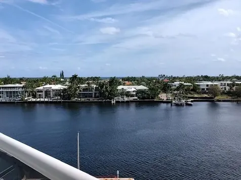 20515 E Country Club Drive Aventura FL 33180