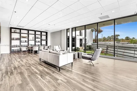 20515 E Country Club Drive Aventura FL 33180